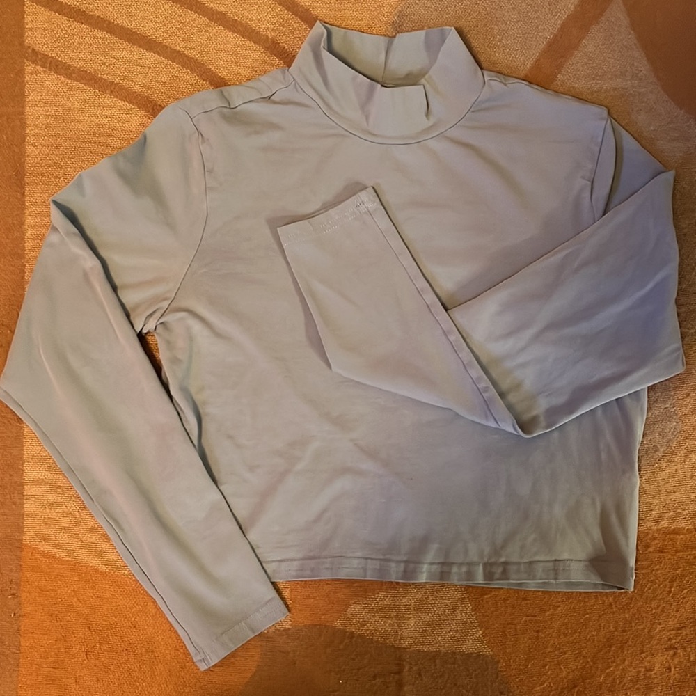 Slate Blue DIVIDED long sleeve crop, M